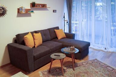 Zentrale Wohnung in St. Moritz Bad mit Bergblick