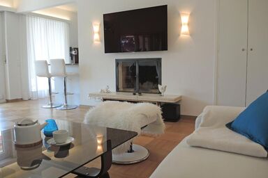 Sonnige Ferienwohnung mit grossem Balkon an ruhiger Lage - ideal zum Ausspannen