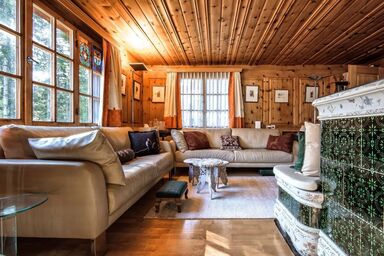 Grosses und einzigartiges Flöka Hus