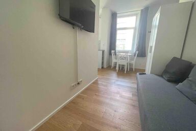 AM1O14 Modern eingerichtete Monteurwohnung