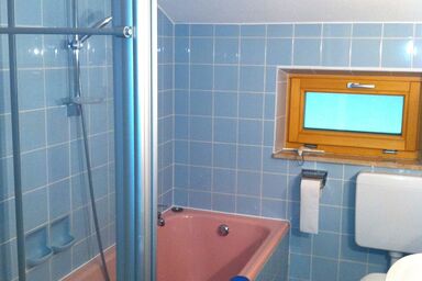 Ferienwohnung Rohr - Ferienwohnung ca. 50 qm mit Balkon