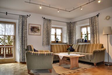 Donauerhof - Fewo 2, für 2 bis 4 Personen, 70 m², 2 Schlafzimmer, Wohnküche, Bad/Dusche, WLAN