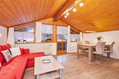 Haus Kohlpointner - Ferienwohnung Lackenberg 75 qm, 4 Personen, 2 Schlafräume, Balkon