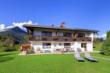 Pension Elvira - Nr. 6, Doppelzimmer Watzmannblick, Du/WC, Bk, TV, Telefon, Minibar, Safe, Fön