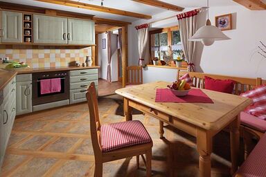 Haus Michinglehen - Ferienwohnung Lärcheck für 1-6 Personen