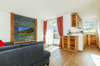 Steinberger Hof inkl. Chiemgaukarte - Reifelberg 45 qm, Terrasse, Küche, 1 Schlafzimmer, Wohnzimmer, max 3 Pers, WLAN