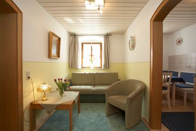 Gästehaus Rosin - Ferienwohnung  Watzmann, sep. Schlafzimmer, 40qm