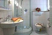 Gästehaus am Alpenpark - Doppelzimmer mit DU/WC, Balkon, TV - Watzmann 24 qm