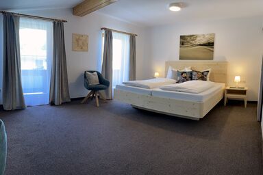 Pension Sonnenzeit - Doppelzimmer Premium mit Dusche/WC