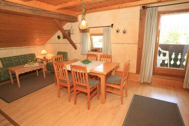 Heutauer Hof - Ferienwohnung 4, 65 qm, 2 Schlafzimmer, Balkon