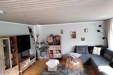 ciao-aschau FeWo Lexa - Ferienwohnung Lexa 75 qm, großer Wohnraum, ein Schlafzimmer und Terrasse