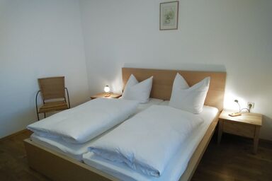 Ferienwohnung Rappl - Ferienwohnung- 2 Personen, 80qm, 1 Schlafzimmer, Balkon,  WLAN