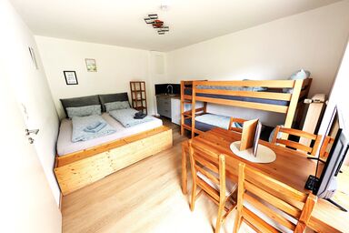 das.arnolds | Whirlpool | Pool | Bergblick - Ferienwohnung 3 für max. 4 Personen