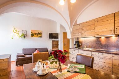 Ferienhof Dirnberger GbR - Urlaub am Regen - FeWo Ochsenstall 38qm ****