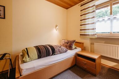 Gäste-Haus Rösch - Einzelzimmer mit eigenem Bad