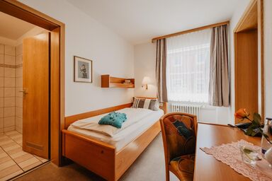 Haus Hildegard - Einzelzimmer ohne Balkon - modern ausgestattet