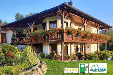 Am Postgarten - Ferienwohnung im Bayerischen Wald mit Garten und Wellnessdusche