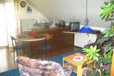 Ferienwohnungen Haus Waltraud Steinwiesen - Gemütliche Dachgeschosswohnung mit Balkon