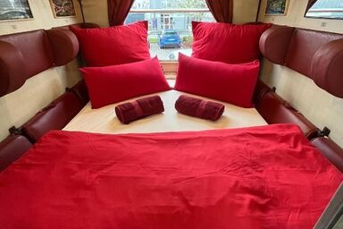 Übernachtung im nostalgischen Bahnwaggon - Liegeabteil im Bahnwaggon für einen außergewöhnlichen Urlaub