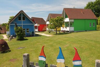 Feriendorf Nehmeier - Ferienhaus rot