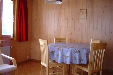 Bauernhaus Uf dr Flue Appartement/Fewo, Bad, WC, 4 oder mehr Schlafräume - Bauernhaus Uf dr Flue Appartement/Fewo, Bad, WC, 4 oder mehr Schlafräume .1