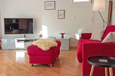 Silence, Apt. P - Silence Apt. H .1