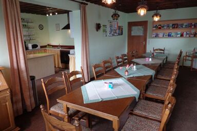 - Pension - - Pension .1