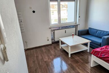 Einfache 1-Zimmer Wohnung - Einfache 1-Zimmer Wohnung .1