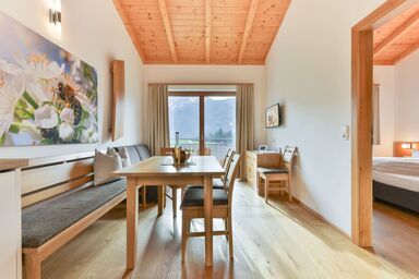Kronhofer - Apartments und Erlebnis-Imkerei - Apartment Kirschblüte