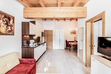 Apart Relax - Apart Lisa, Kurznächtigung