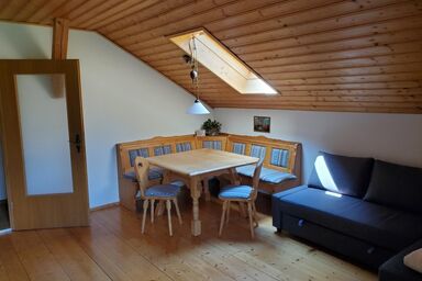 Biohof Dimper - HÜHNER.NEST