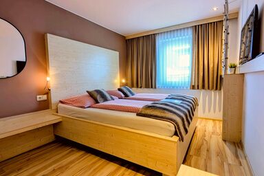 Das Au-Gut Hotel Apartment Camping - Budget-Doppelzimmer mit Blick auf Straße, Du/WC