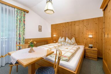 Pension Erz-Anger - Doppelzimmer mit Dusche, WC (2 Pers)