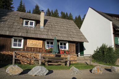 Almdorf Tonnerhütte - Zirbenhütte