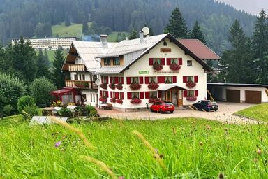 Gästehaus Fuchsegge - Familie Müller - Walmendingerhorn Nr. 1 - 2 Schlafräume