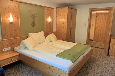 Heisshof - Doppelzimmer (DZO7) - Frühstück Kurzbucher