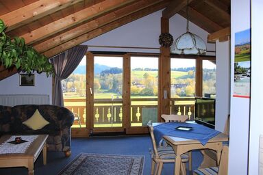 Gästehaus Schönblick - Ferienwohnung Alpenrose (2 Schlafz.)