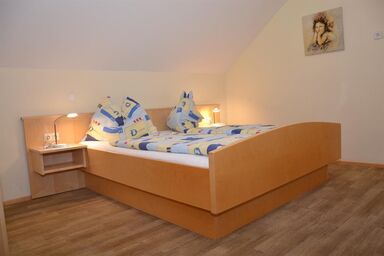 Gästehaus Bachmann - Doppelzimmer Nr. 2  mit Dusche, WC