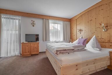 Hotel Felsenstüberl - Doppelzimmer Typ "B", mit Halbpension