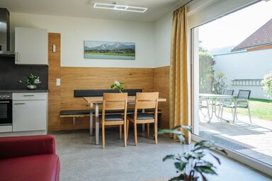 Ferienwohnungen & Bungalows am Faaker See Kargl - VILLA: Suite Sonnenblume - barrierefrei