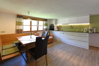 Haus Margreth - Ferienwohnung Kanisfluh