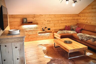 Strolz Karin - Appartements Strolz - Appartement 6 mit Balkon