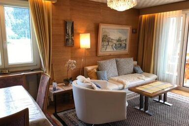 Chesa Alexandra Broquet-ÖV Bergbahnen ink. So