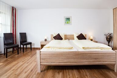 Ferienwohnung in Sankt Oswald mit Großer Terrasse