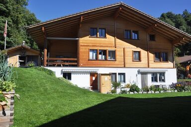 HasliRent, Mätteli, (Hasliberg Goldern). 4 ½ Zimmer Wohnung im Dachgeschoss