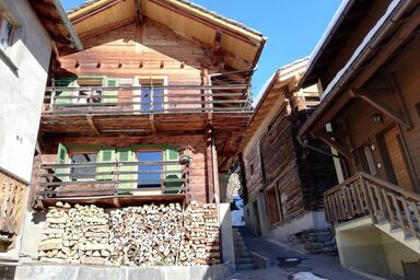 Chalet 3 Zi. in ruhiger Lage, in der Nähe von Verbier