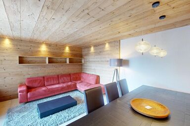 Apartment Skyline 406