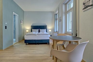 Bank House Studio M302