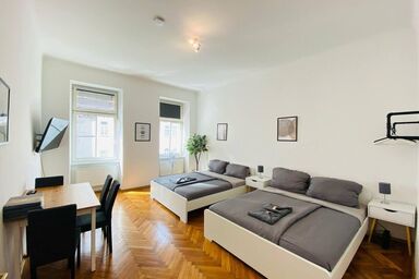 Appartement "Entire Flat" mit WLAN