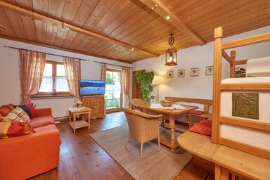 Gästehaus Bergstüberl - Ferienwohnung (9) ca. 80 qm mit Terrasse